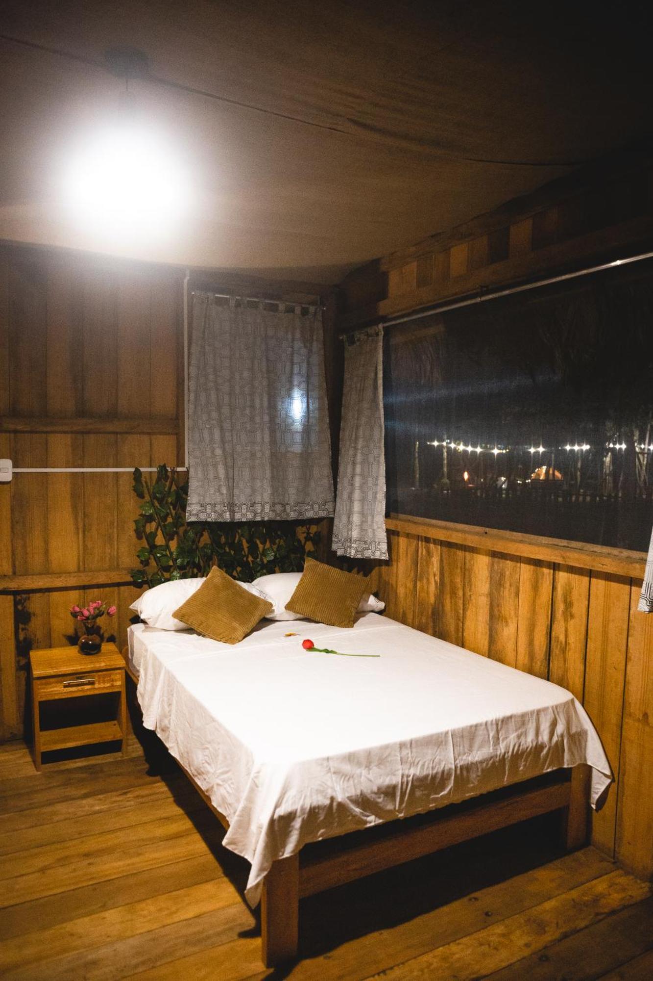 Pampa Hermosa Lake Resort بويرتو مالدونادو المظهر الخارجي الصورة